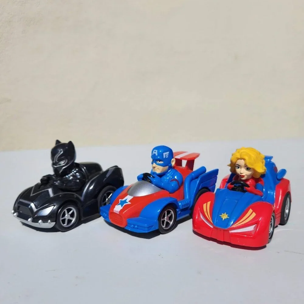 Marvel Superhero Cars Vehicles Bundle 3 Set Pull Back Black Panther Captain 4